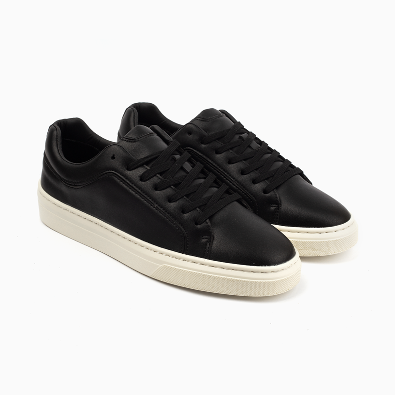 Zara Basic Light-weight Sneaker