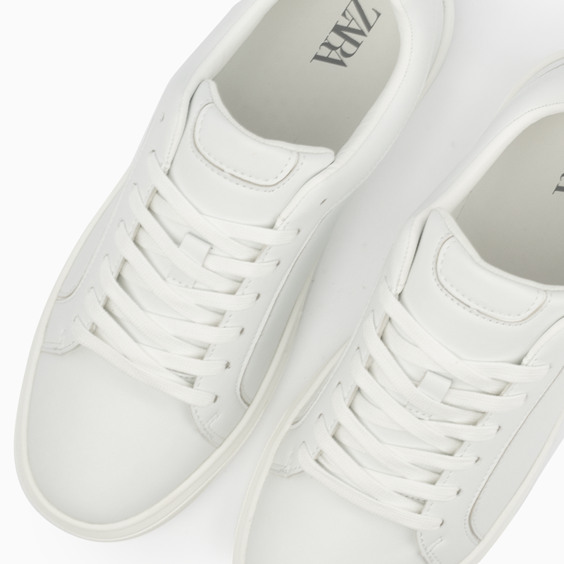 Zara Basic Light-weight Sneaker