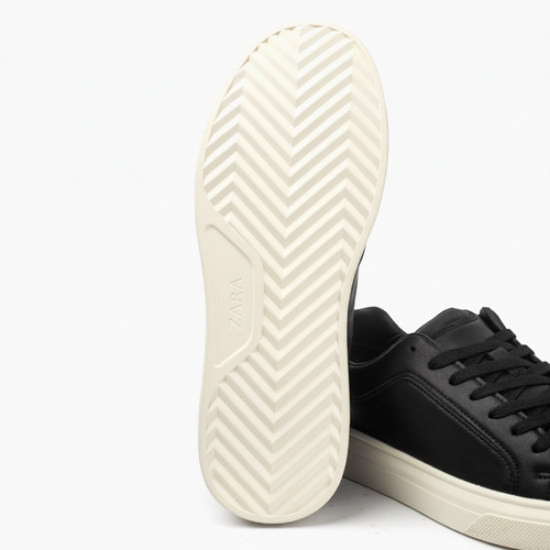 Zara Basic Light-weight Sneaker