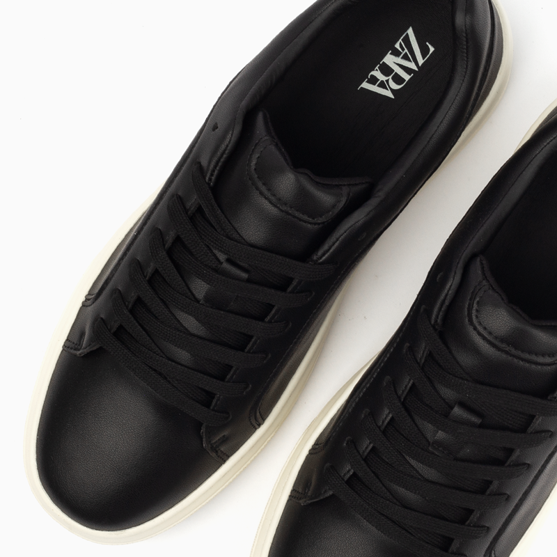 Zara Basic Light-weight Sneaker